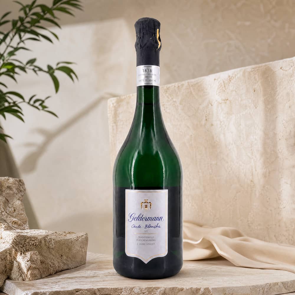 Geldermann Carte Blanche Sec Traditionelle Flaschengärung 2 Jahre gereift (trocken) 0,750 Liter/ 12.0% vol Produktbild