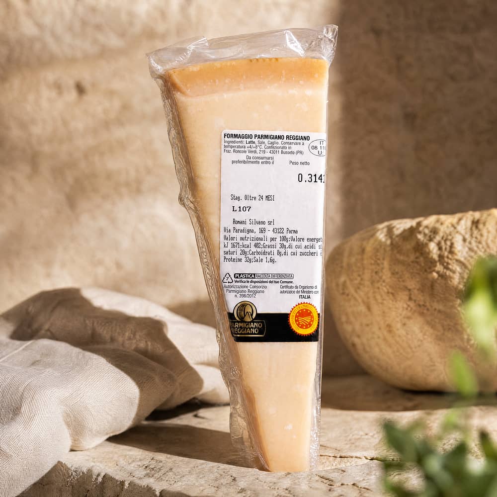 Romani Silvano Parmesan Käse Typ Parmiggiano Reggiano PDO min. 24 Monate gereift 300 Gramm Produktbild